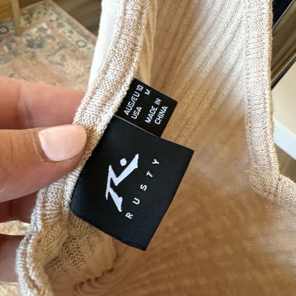 Rusty Ribbed V-Neck Tank Top - Cream - Picture 3 of 3